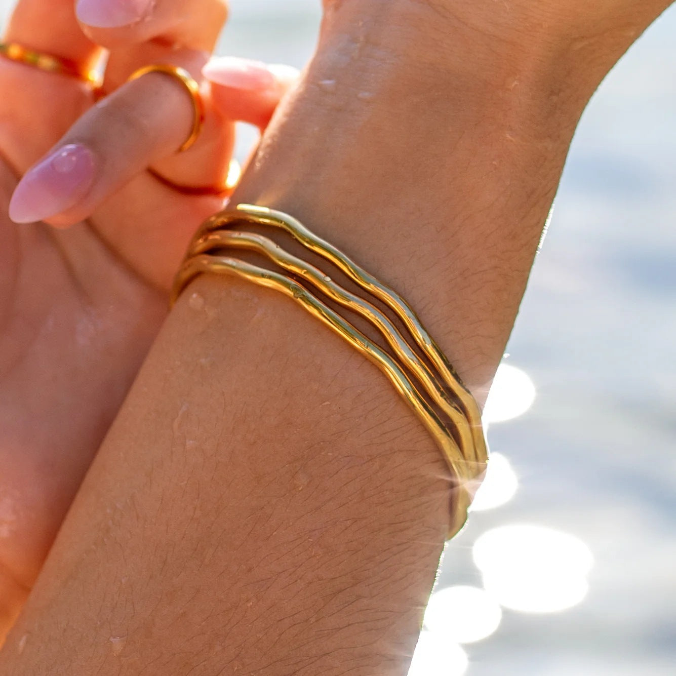 WAVE BRACELET