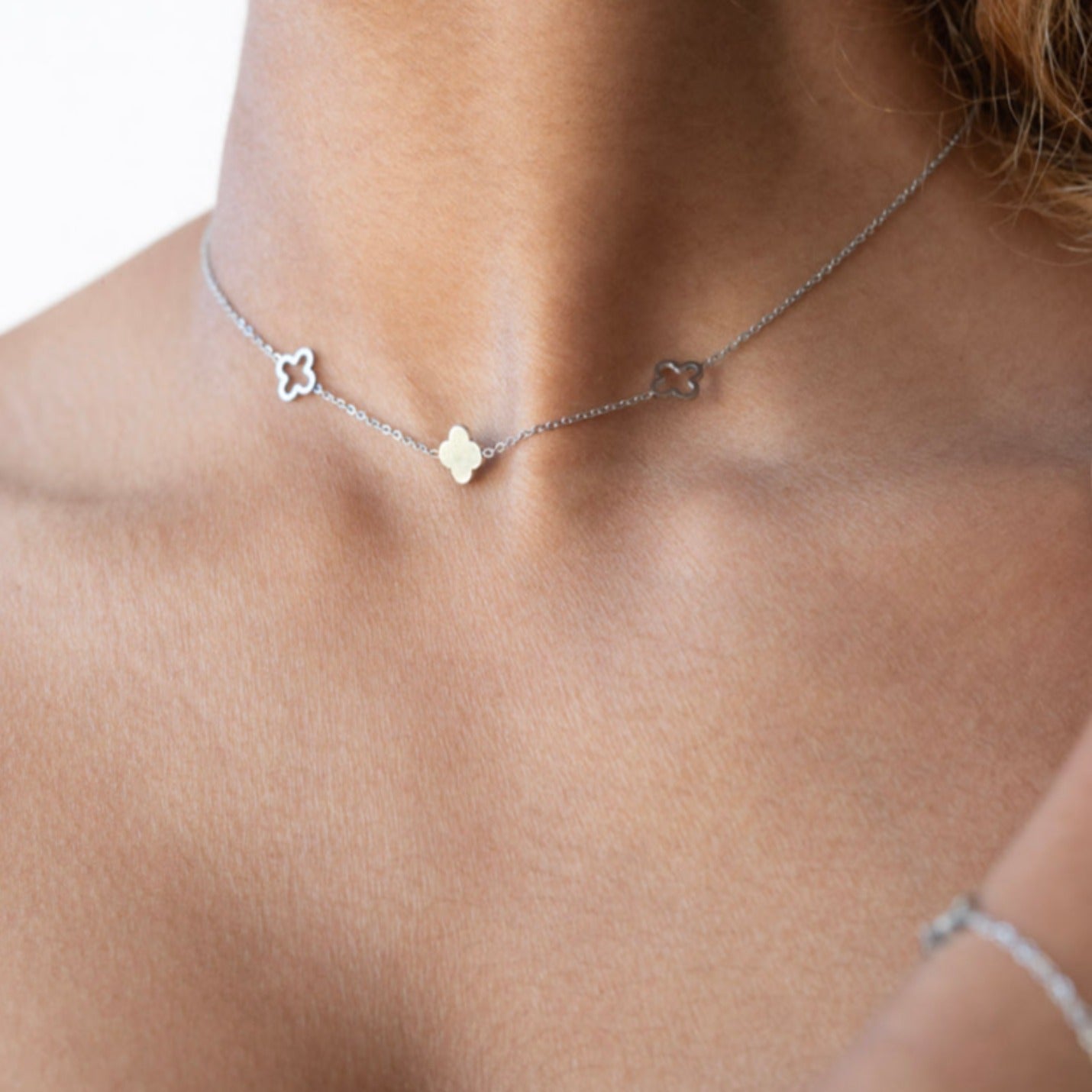 ELIANA NECKLACE