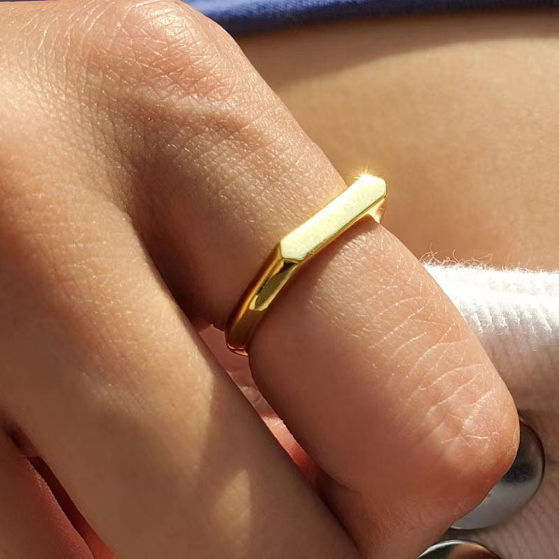 ELVIE RING
