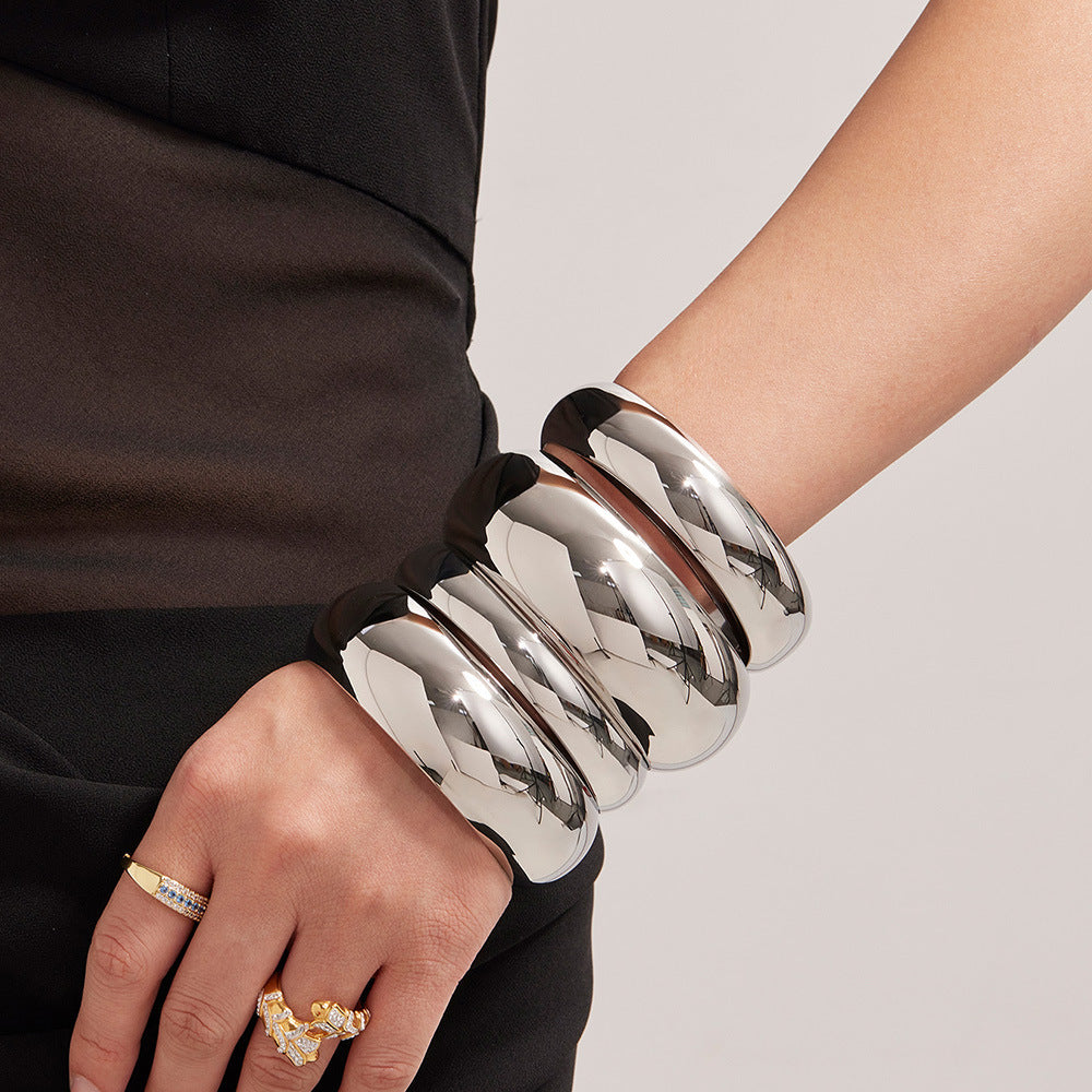 CORA BRACELET 20MM