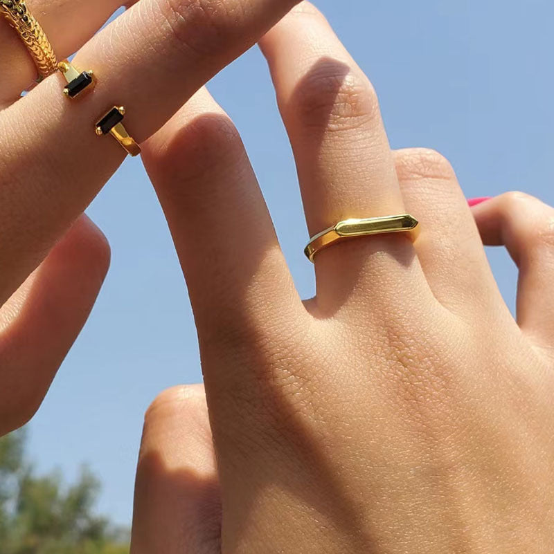 ELVIE RING