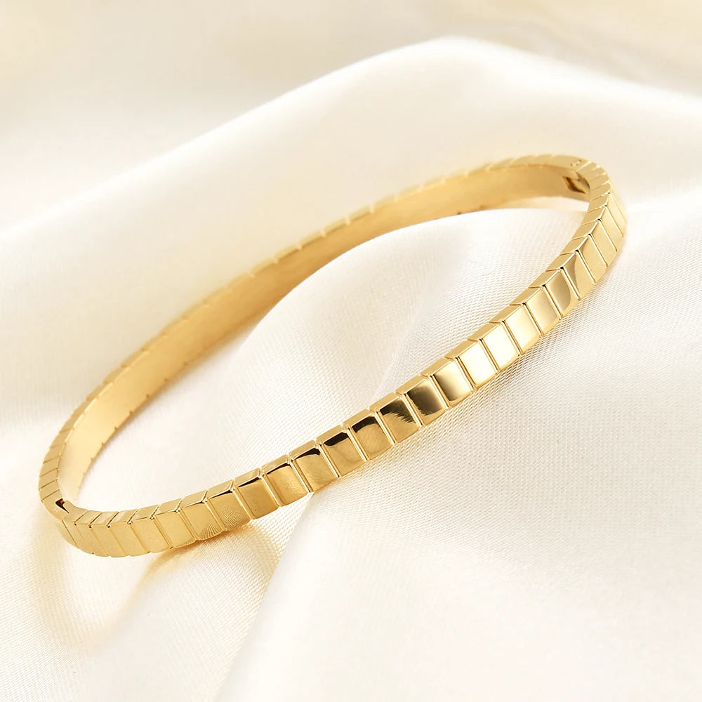 AMORA BRACELET