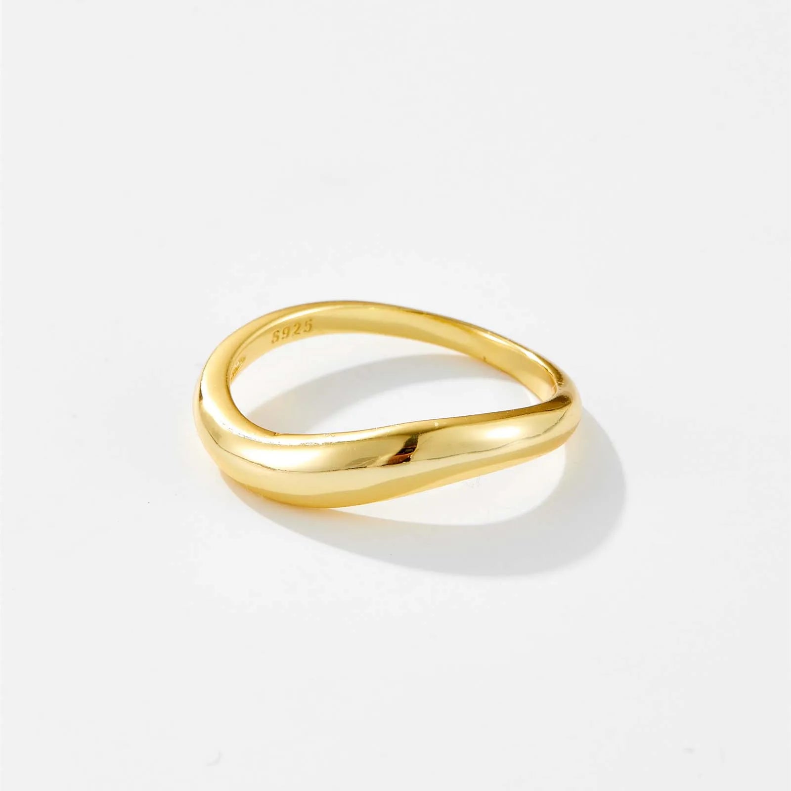 VÉLINE RING