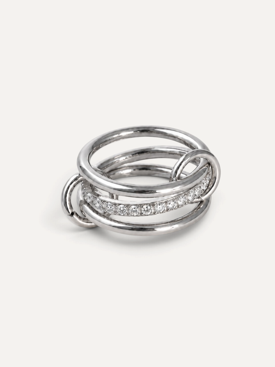 CÉLOIR ACEA Ring aus silberfarbenem Edelstahl mit mehrlagigem Design und funkelndem Zirkonia-Steinbesatz